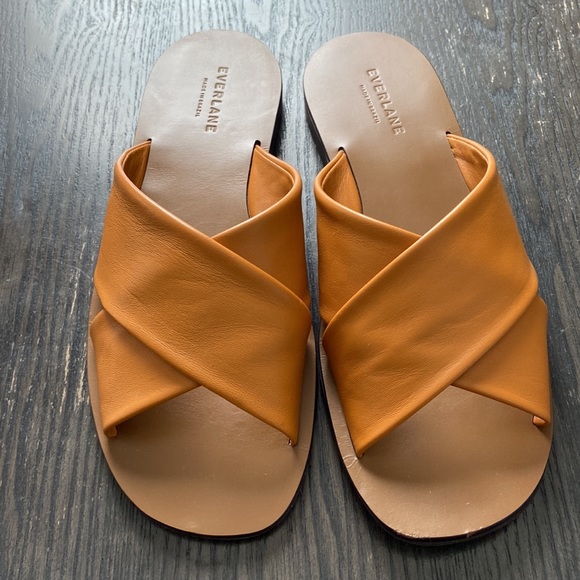 Everlane The Day Crossover Sandal in Sienna Brown Size 9.5 - Picture 2 of 8